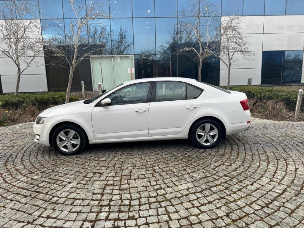 SKODA OCTAVIA