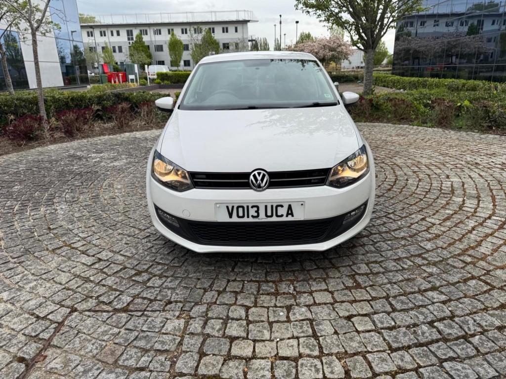 VOLKSWAGEN POLO