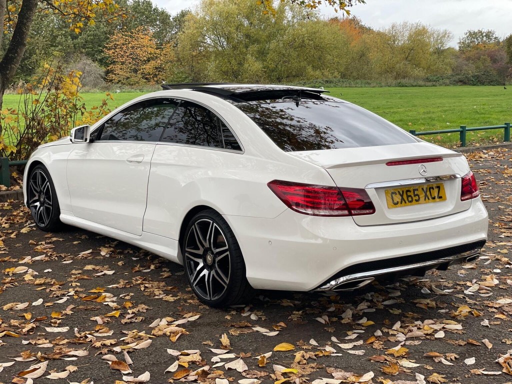 MERCEDES-BENZ E CLASS