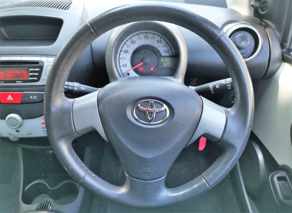 TOYOTA AYGO