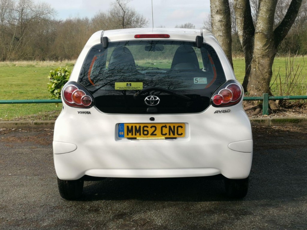 TOYOTA AYGO