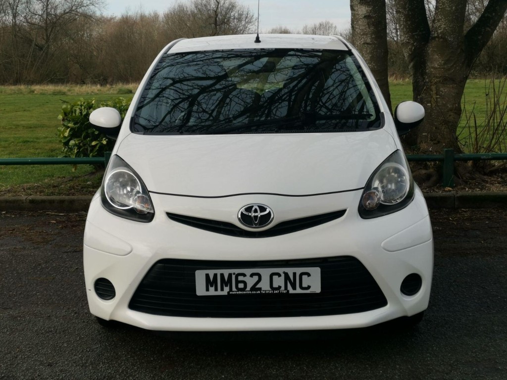 TOYOTA AYGO
