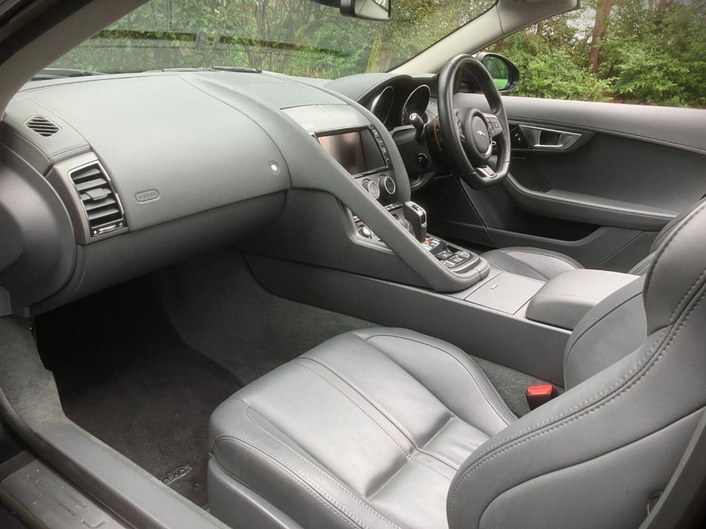 View JAGUAR F-TYPE 5.0 V8 S 