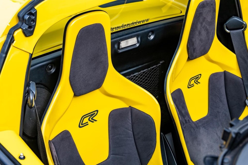 View LOTUS ELISE 1.8  Club Racer