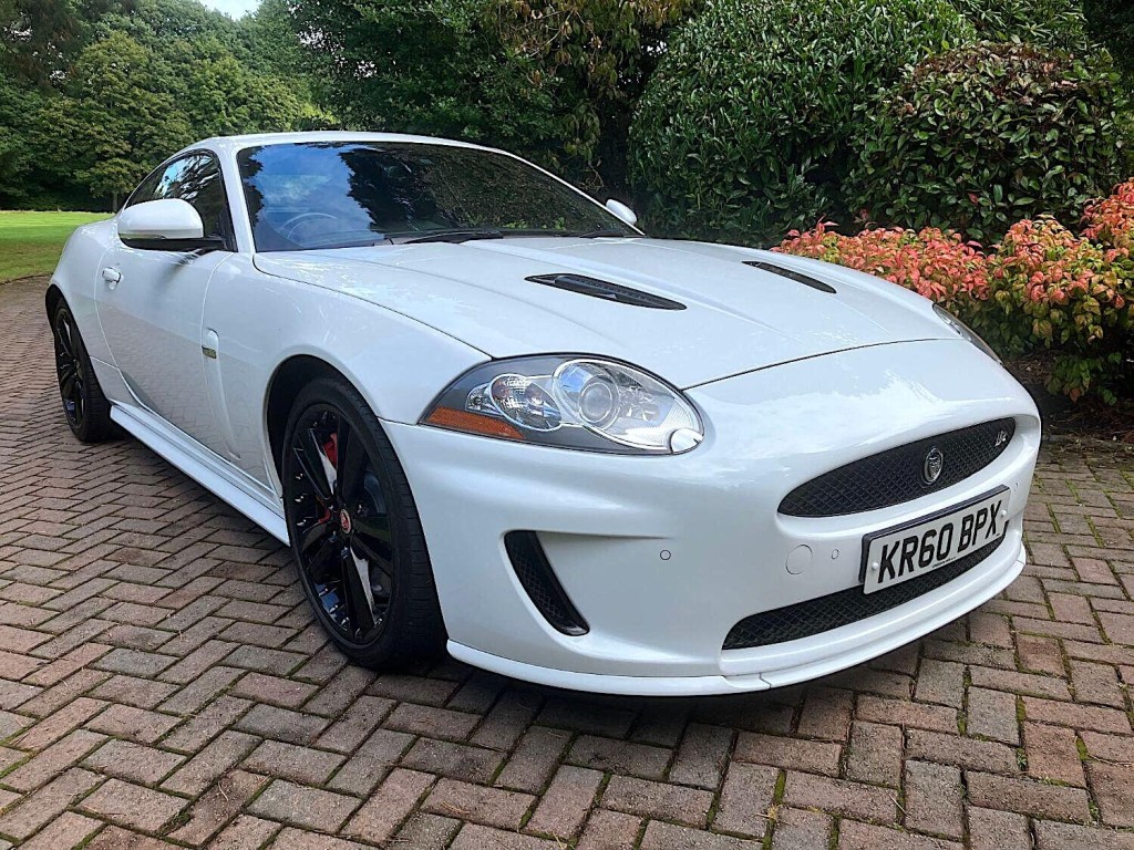 JAGUAR XKR