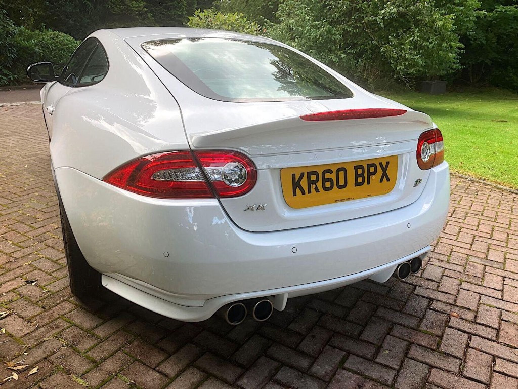 JAGUAR XKR