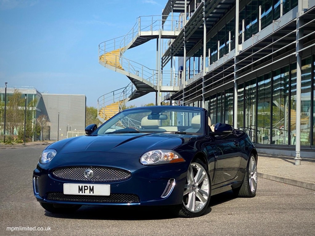 View JAGUAR XK 5.0 V8
