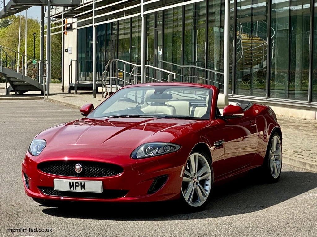 View JAGUAR XK 5.0 V8 Portfolio