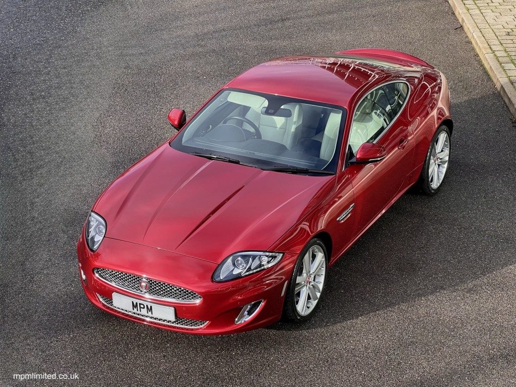 View JAGUAR XK 5.0 V8 Signature