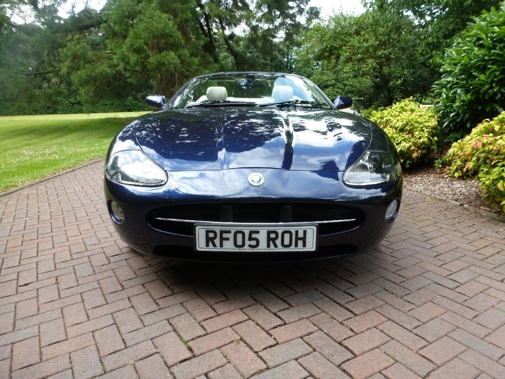 View JAGUAR XK8 XK8 4.2 Convertible Final Edition