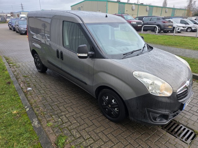VAUXHALL COMBO