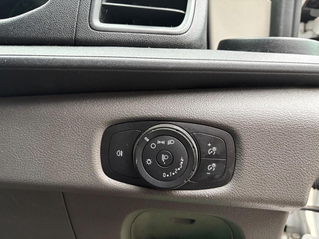 FORD TRANSIT 2.0 350 EcoBlue Leader RWD L3 H3 Euro 6 (s/s) 5dr 2020