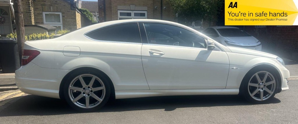 MERCEDES-BENZ C CLASS 1.8 C180 BlueEfficiency AMG Sport 2012