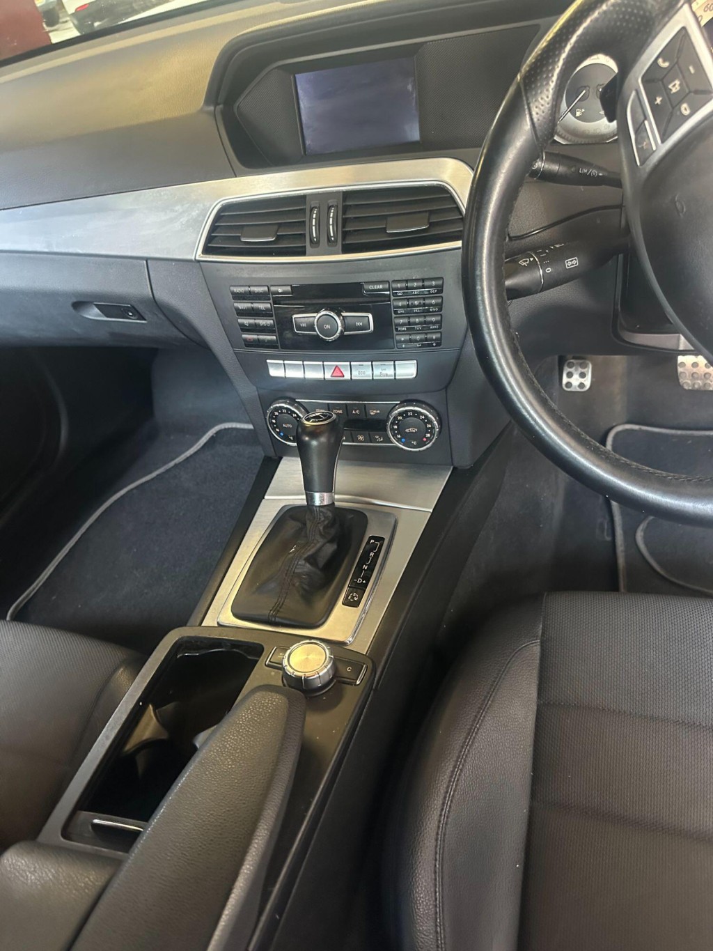 MERCEDES-BENZ C CLASS 1.8 C180 BlueEfficiency AMG Sport 2012