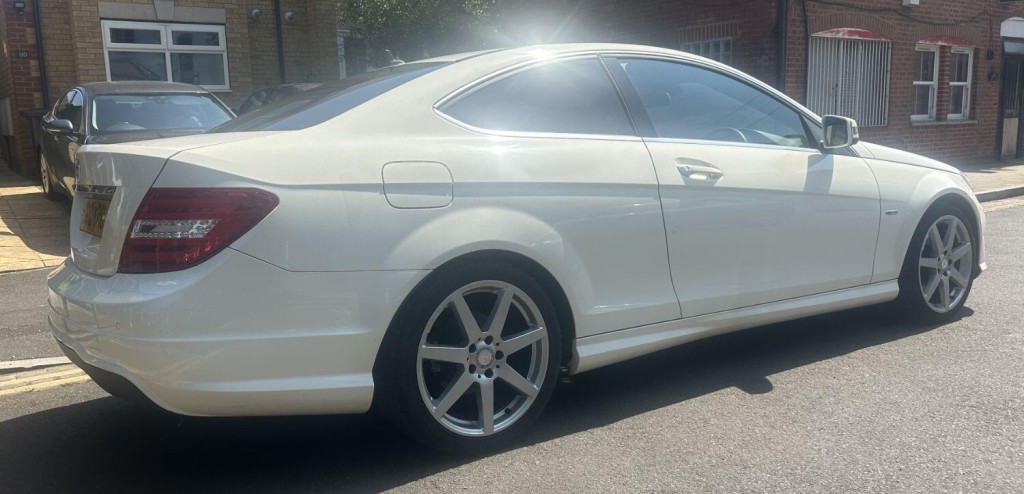MERCEDES-BENZ C CLASS 1.8 C180 BlueEfficiency AMG Sport 2012