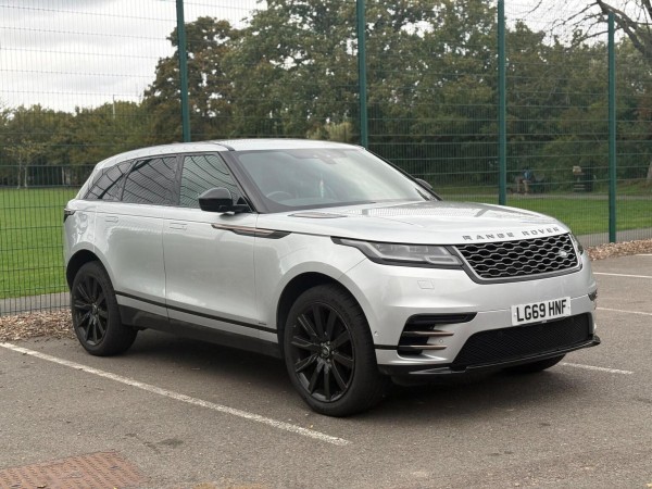 View LAND ROVER RANGE ROVER VELAR 2.0 D240 R-Dynamic SE Auto 4WD Euro 6 (s/s) 5dr