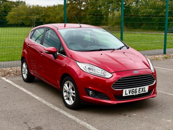 View FORD FIESTA 1.0T EcoBoost Zetec Powershift Euro 6 5dr