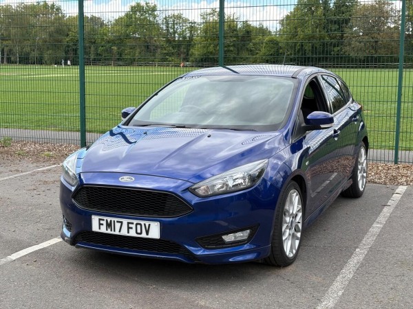View FORD FOCUS 1.0T EcoBoost ST-Line Euro 6 (s/s) 5dr