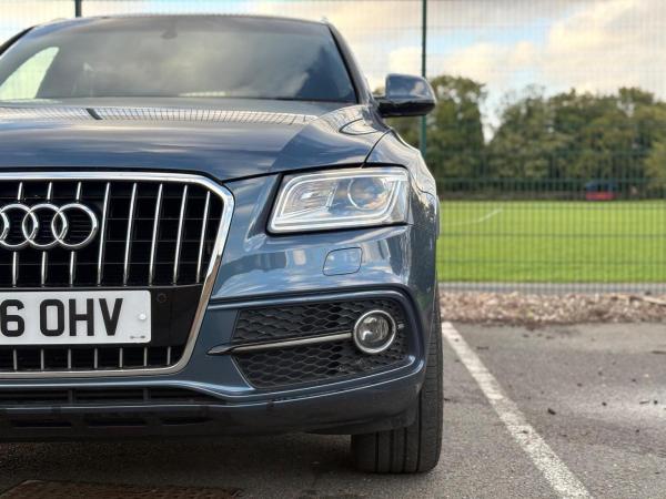 View AUDI Q5 2.0 TFSI S line Plus Tiptronic quattro Euro 6 (s/s) 5dr