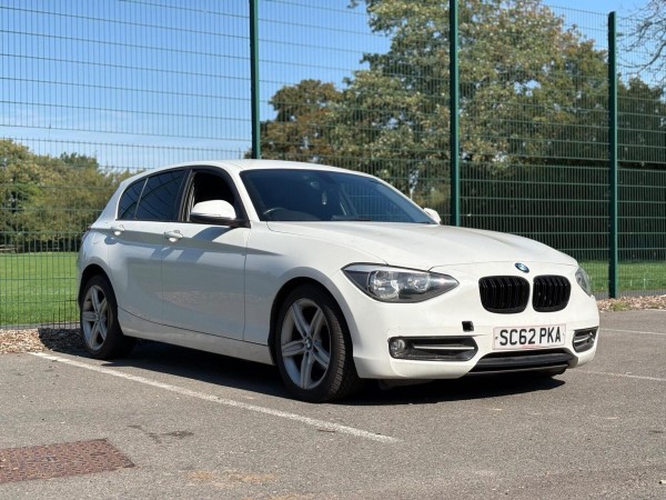 View BMW 1 SERIES 1.6 114i Sport Euro 5 (s/s) 5dr
