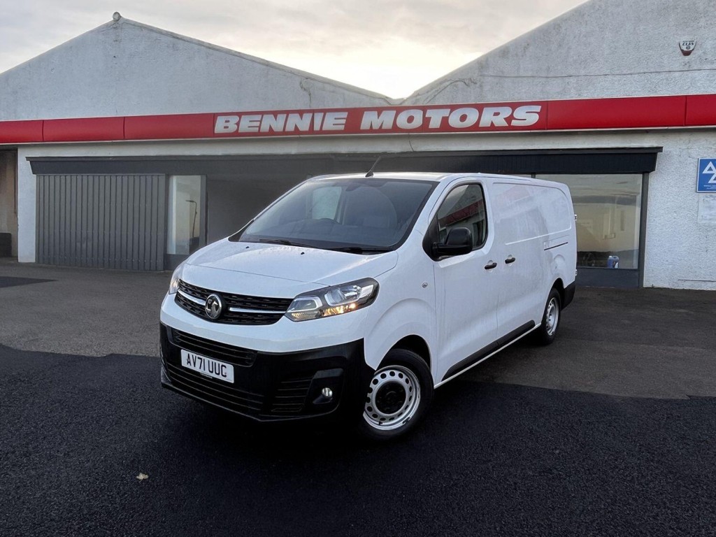 VAUXHALL VIVARO