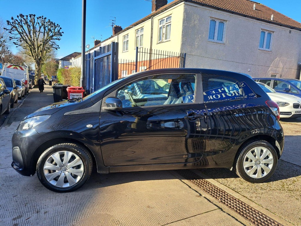 View PEUGEOT 108 1.0 Active