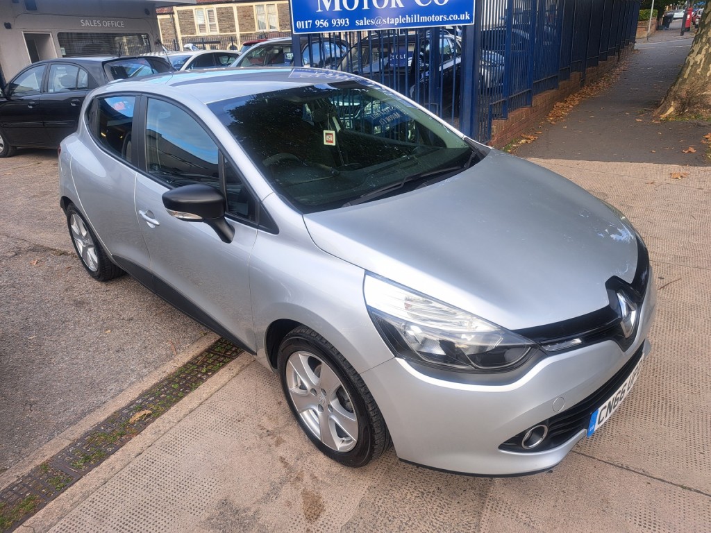 View RENAULT CLIO 1.2 Play 1.2 16v 75