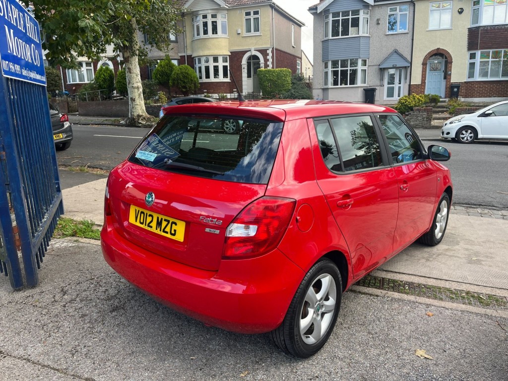 View SKODA FABIA 1.4 MPI SE