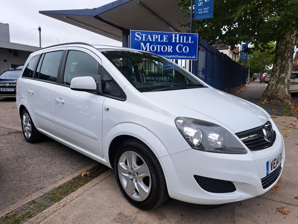 View VAUXHALL ZAFIRA 1.8 16V Exclusiv
