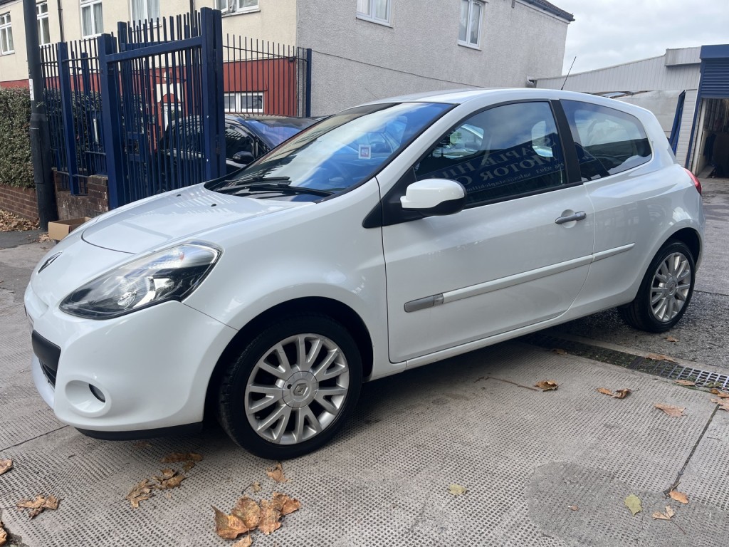 View RENAULT CLIO 1.2 Dynamique TomTom