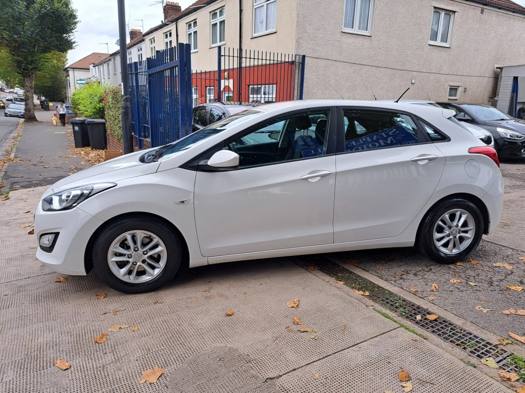 View HYUNDAI I30 1.4 Active