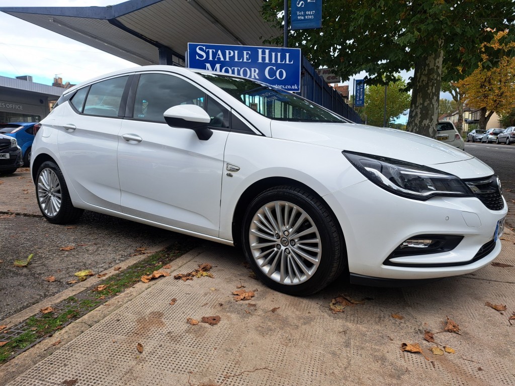 View VAUXHALL ASTRA 1.4 i Turbo Elite Nav