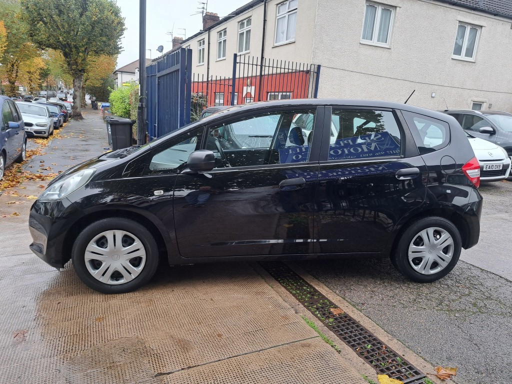 View HONDA JAZZ 1.2 i-VTEC S