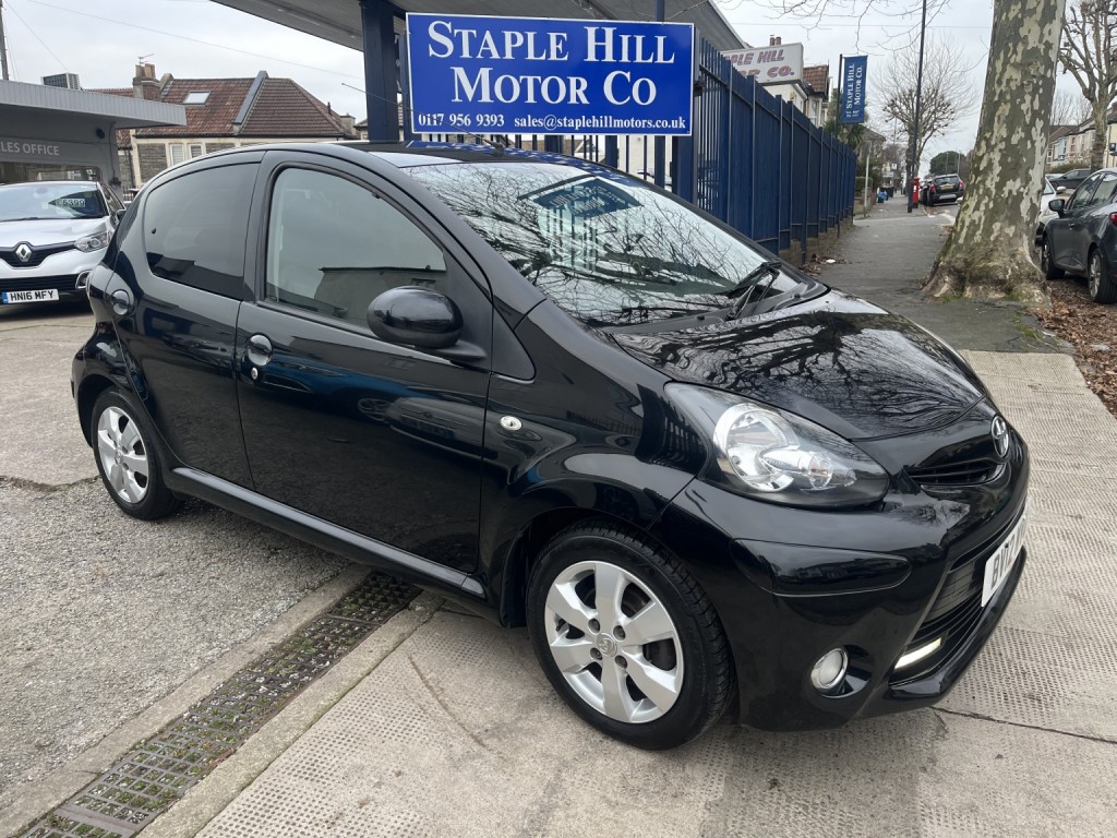 View TOYOTA AYGO 1.0 VVT-i Fire