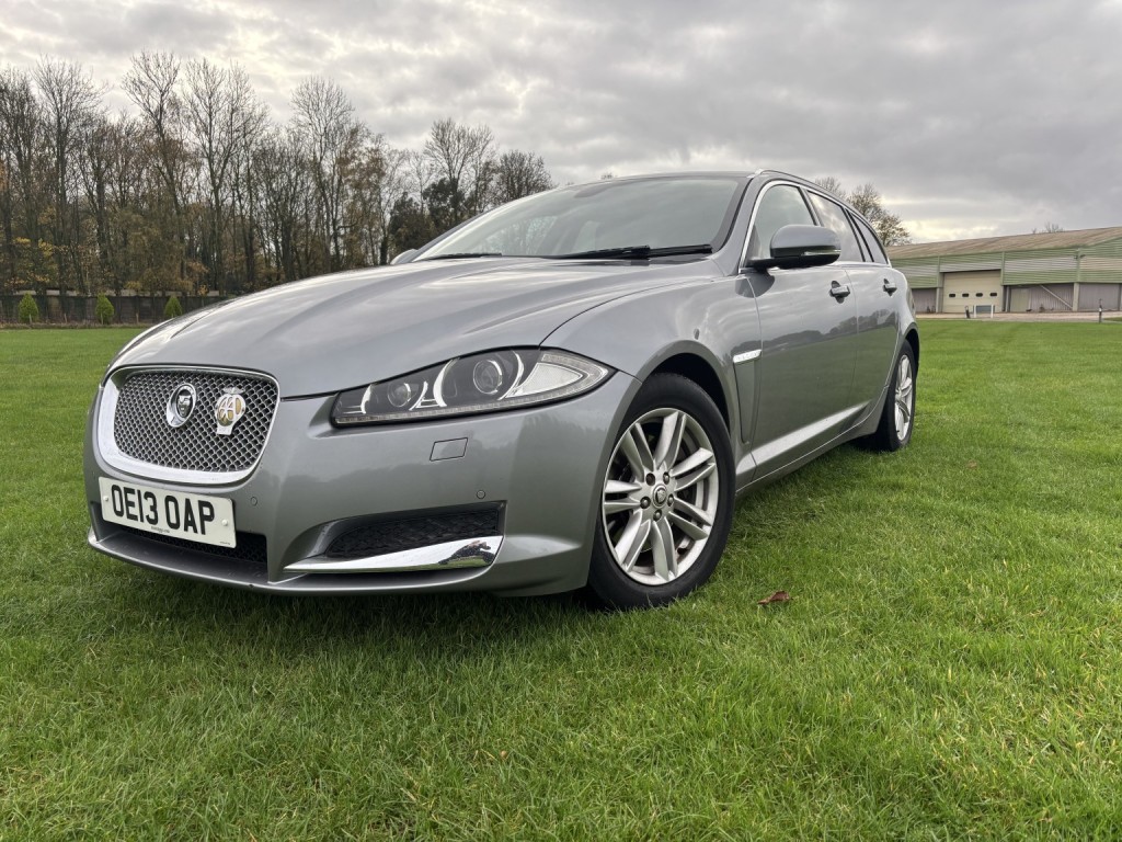 View JAGUAR XF 2.2 SPORTBRAKE