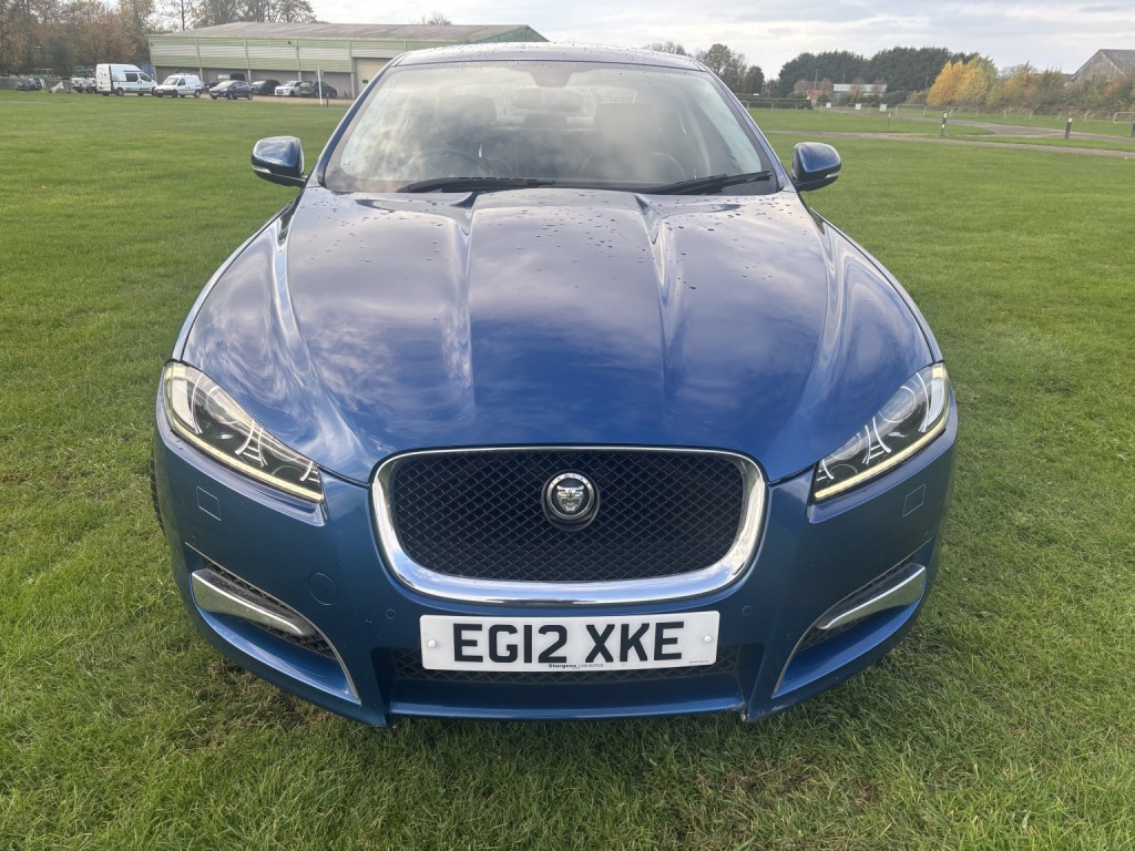View JAGUAR XF 2.2 d Sport