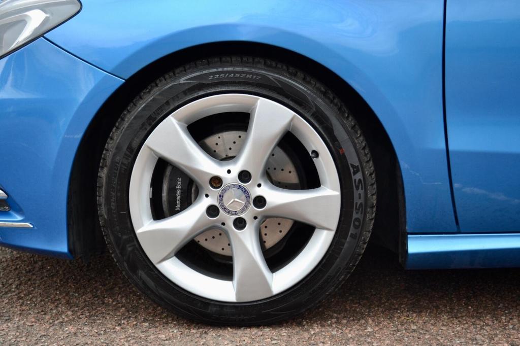 MERCEDES-BENZ B CLASS
