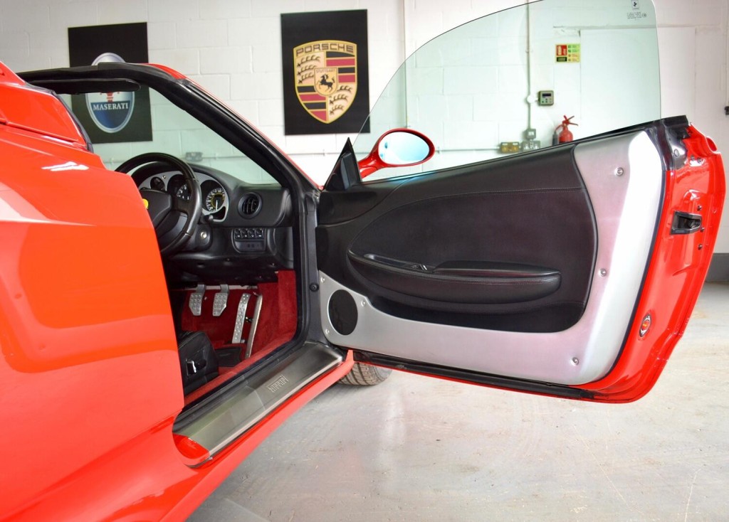 FERRARI 360
