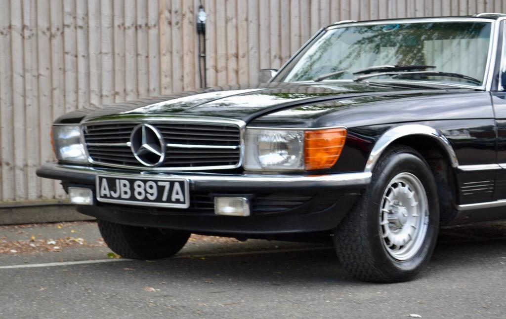 MERCEDES-BENZ SL CLASS
