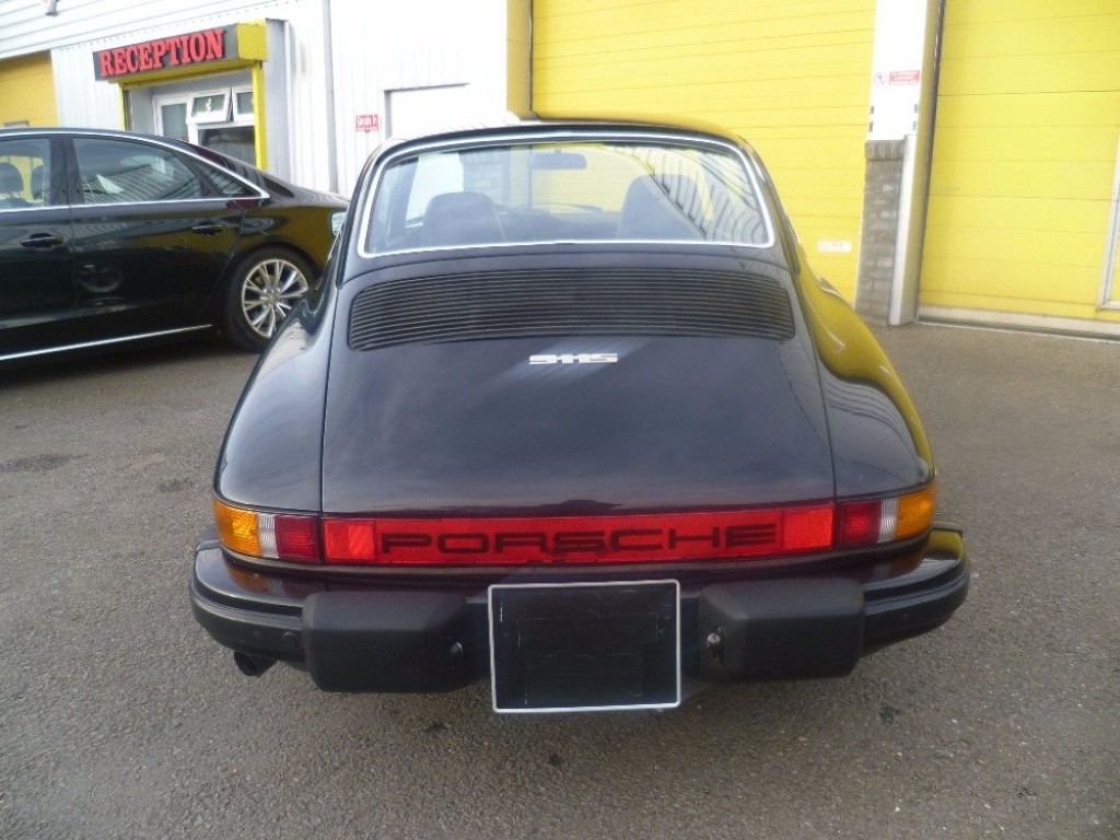 PORSCHE 911 CLASSIC