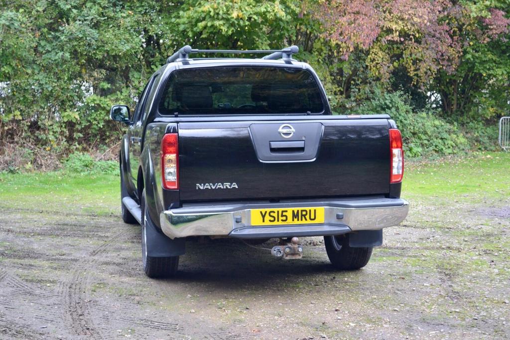 NISSAN NAVARA