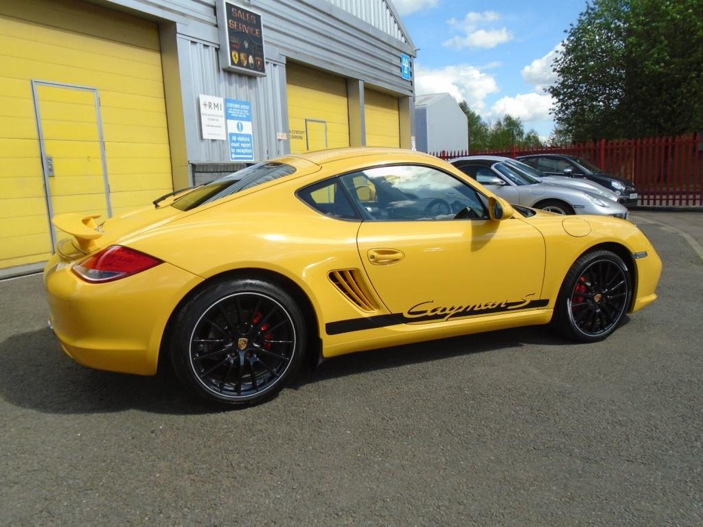 PORSCHE CAYMAN