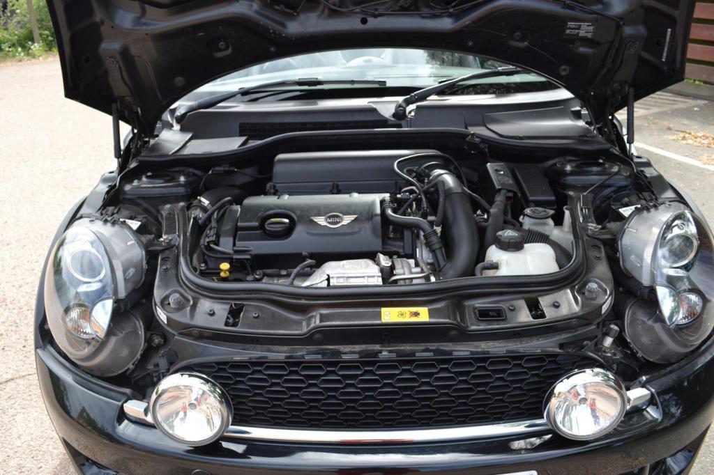 MINI CABRIOLET