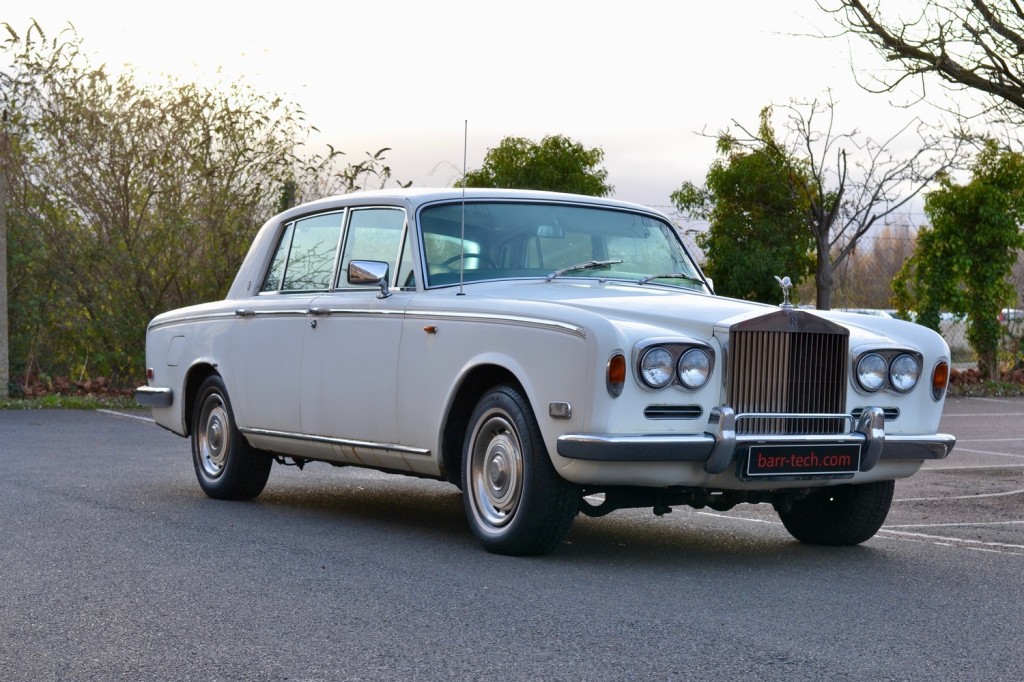 ROLLS-ROYCE SILVER SHADOW