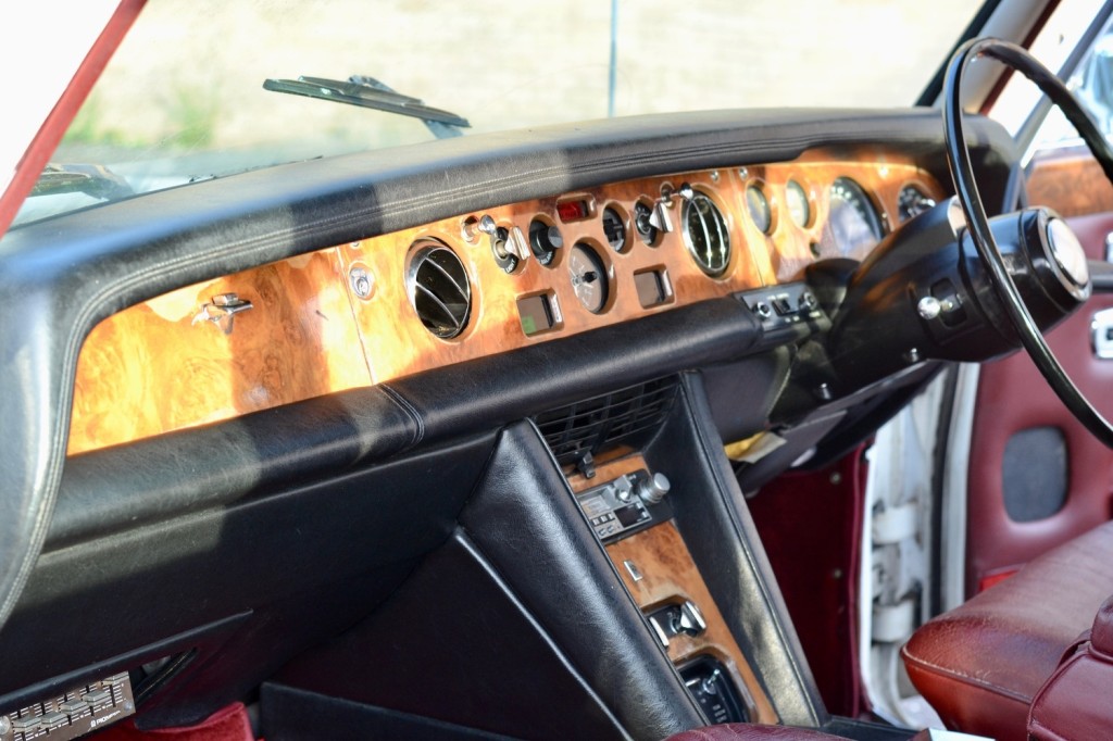 ROLLS-ROYCE SILVER SHADOW