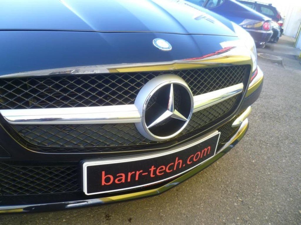 MERCEDES-BENZ 200