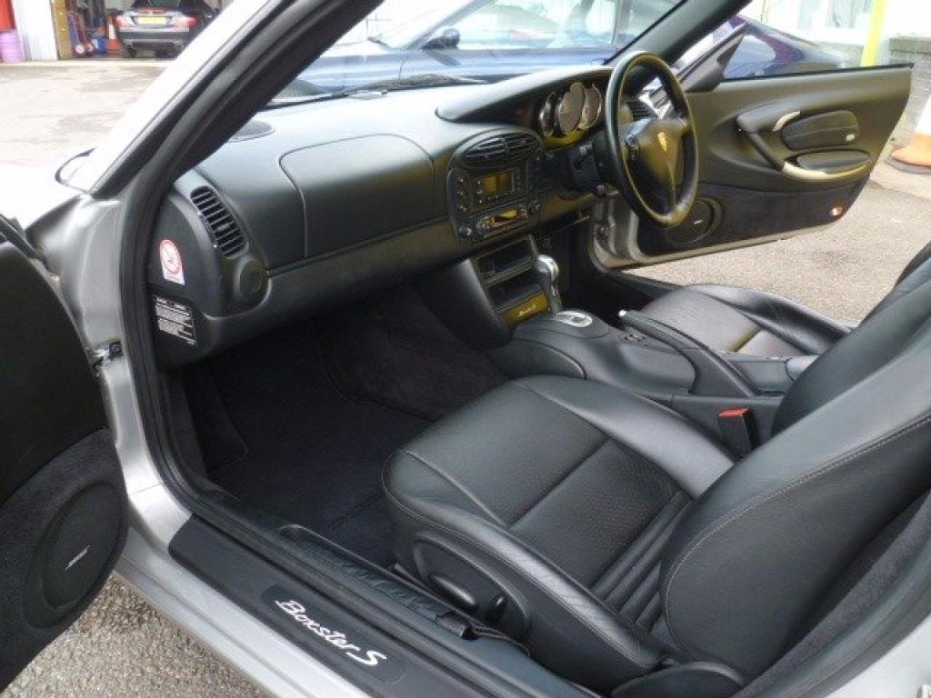 PORSCHE BOXSTER 986
