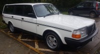 VOLVO 240