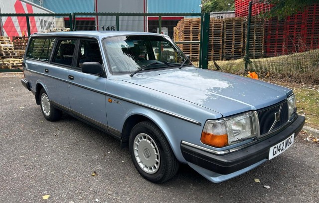 VOLVO