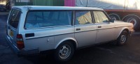 VOLVO 240